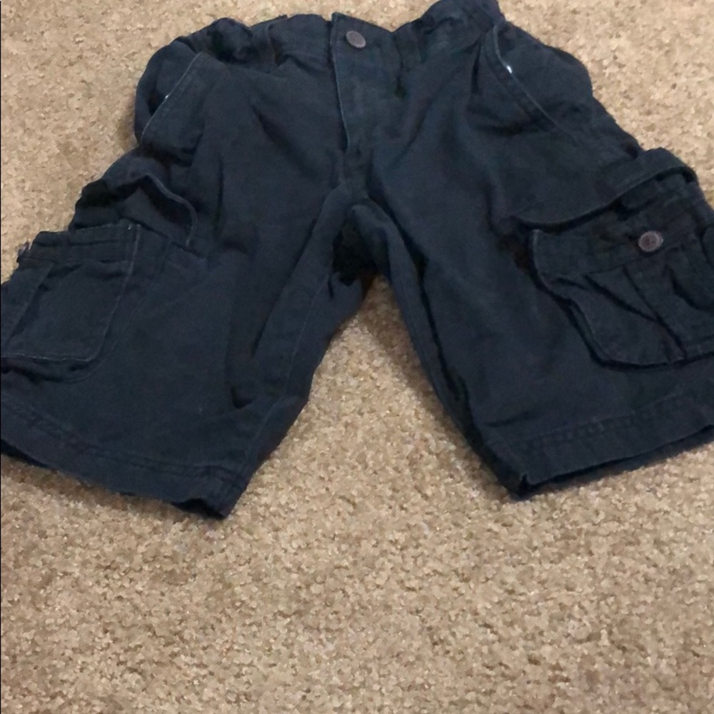 Boys size 10 cargo shorts black